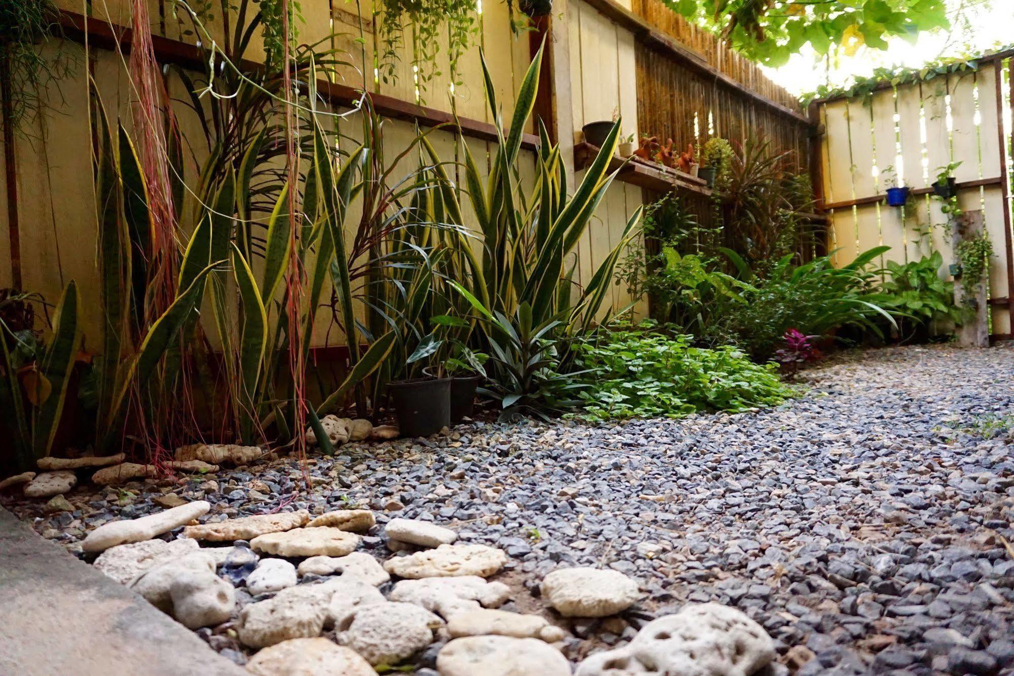 Lom La Lanta Hotel Koh Lanta Exterior photo